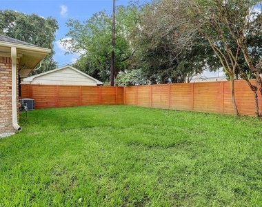 4327 Wigton Drive - Photo Thumbnail 16