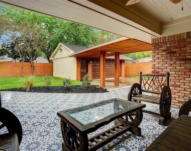 4327 Wigton Drive - Photo Thumbnail 15