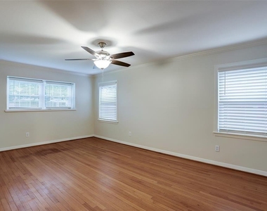 4327 Wigton Drive - Photo Thumbnail 13