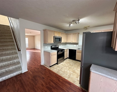11010 Heron Nest Street - Photo Thumbnail 2