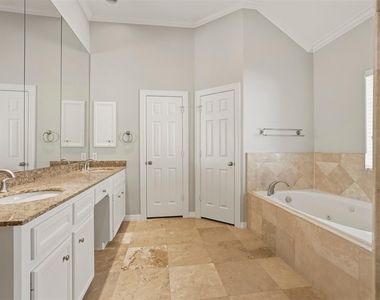 822 Stuart Street - Photo Thumbnail 23