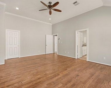 822 Stuart Street - Photo Thumbnail 22