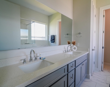 615 Northew Street - Photo Thumbnail 26