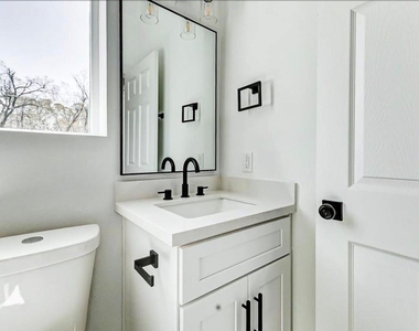 2206 Dolly Wright Street - Photo Thumbnail 16