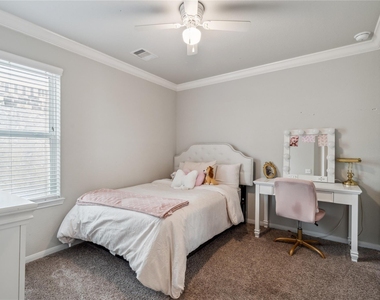 32622 Harvest Valley Drive - Photo Thumbnail 12