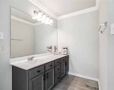 32622 Harvest Valley Drive - Photo Thumbnail 11