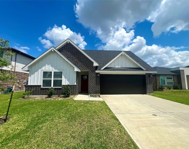3315 Dagostino Creek Drive - Photo Thumbnail 1