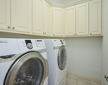 7431 Baldwin Crossing - Photo Thumbnail 32