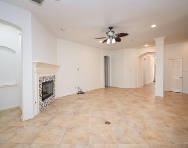 7431 Baldwin Crossing - Photo Thumbnail 14