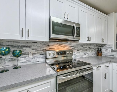 13706 Corken Way Court - Photo Thumbnail 6