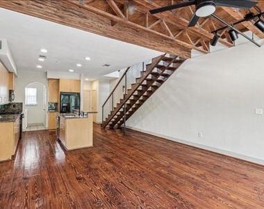 1618 Elgin Street - Photo Thumbnail 3