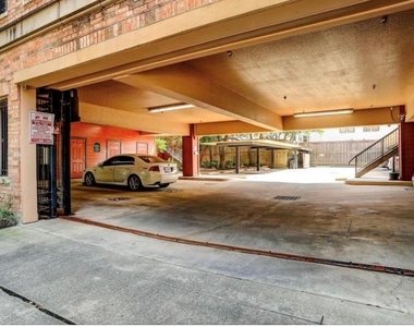 1618 Elgin Street - Photo Thumbnail 12