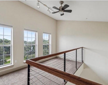 1618 Elgin Street - Photo Thumbnail 8