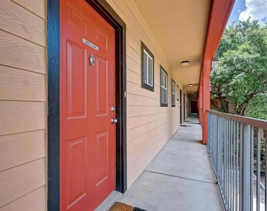 1618 Elgin Street - Photo Thumbnail 17