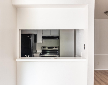 2800 Jeanetta Street - Photo Thumbnail 13