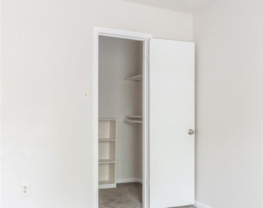 2800 Jeanetta Street - Photo Thumbnail 9