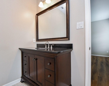 927 Grand Junction Drive - Photo Thumbnail 18