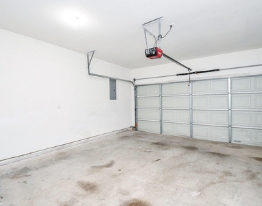 927 Grand Junction Drive - Photo Thumbnail 21