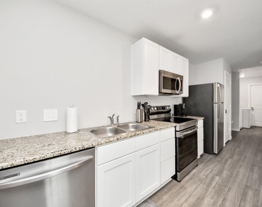 9027 Madera Road - Photo Thumbnail 12