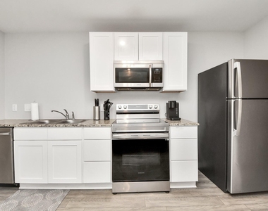 9027 Madera Road - Photo Thumbnail 9