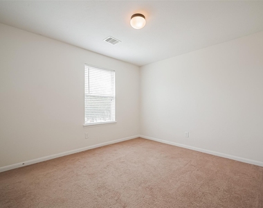 18334 Fair Grange Lane - Photo Thumbnail 26