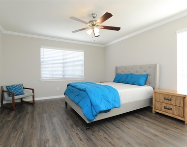 1201 Mcduffie Street - Photo Thumbnail 19
