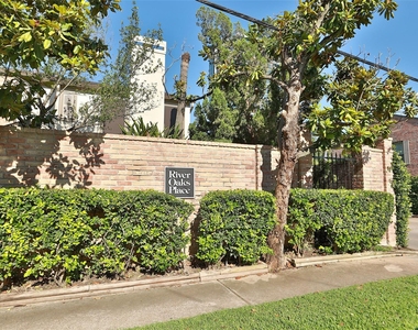 1201 Mcduffie Street - Photo Thumbnail 4