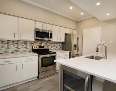 1201 Mcduffie Street - Photo Thumbnail 13