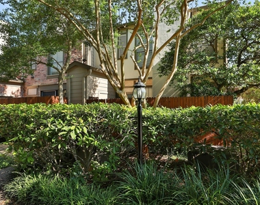 1201 Mcduffie Street - Photo Thumbnail 2