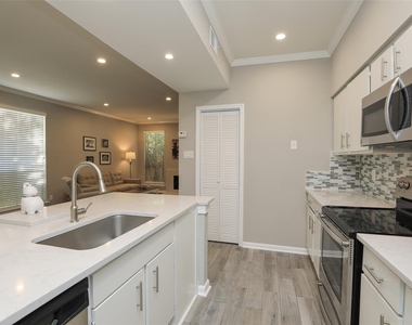 1201 Mcduffie Street - Photo Thumbnail 15