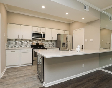 1201 Mcduffie Street - Photo Thumbnail 12