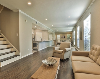 1201 Mcduffie Street - Photo Thumbnail 9