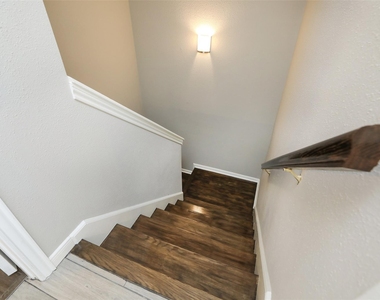 1201 Mcduffie Street - Photo Thumbnail 18