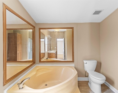 16561 Desert Star Drive - Photo Thumbnail 11