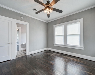 109 E 23rd Street - Photo Thumbnail 7