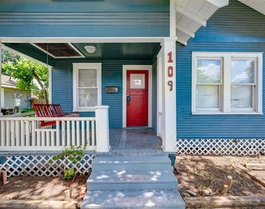 109 E 23rd Street - Photo Thumbnail 2