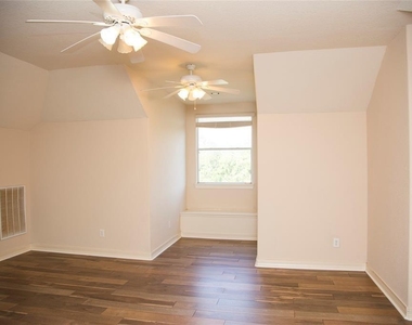 2032 Cork Street - Photo Thumbnail 26