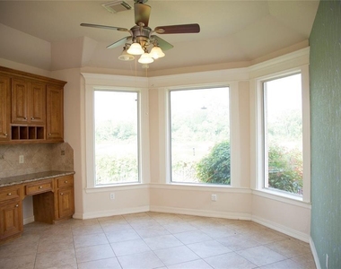2032 Cork Street - Photo Thumbnail 10