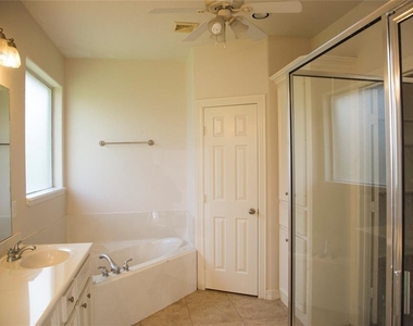 2032 Cork Street - Photo Thumbnail 21