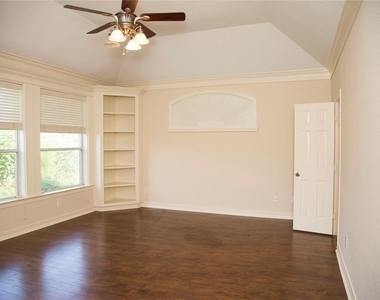 2032 Cork Street - Photo Thumbnail 18