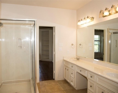 2032 Cork Street - Photo Thumbnail 22