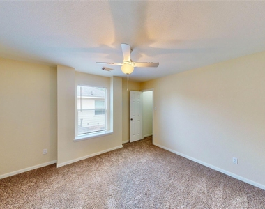 14527 Eastern Redbud Lane - Photo Thumbnail 20