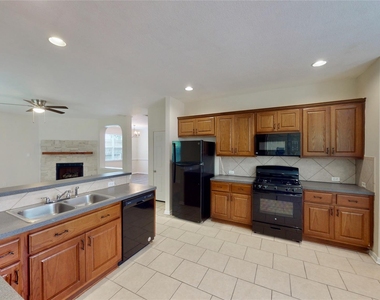14527 Eastern Redbud Lane - Photo Thumbnail 2