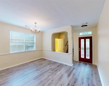 14527 Eastern Redbud Lane - Photo Thumbnail 8