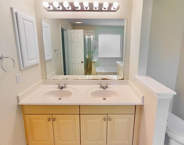 14527 Eastern Redbud Lane - Photo Thumbnail 13