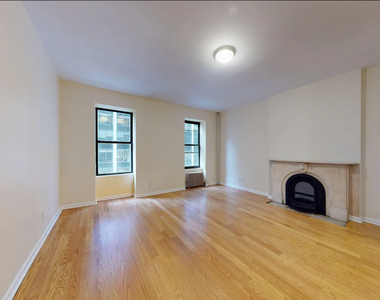  West 55th Street - Photo Thumbnail 4