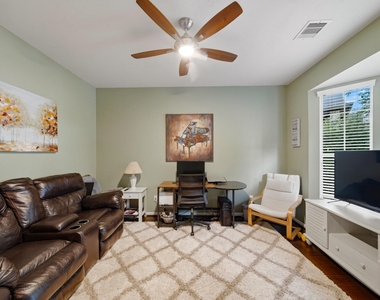 4462 Gerona Street - Photo Thumbnail 9