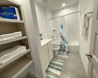 3902 Itzle Island Court - Photo Thumbnail 29