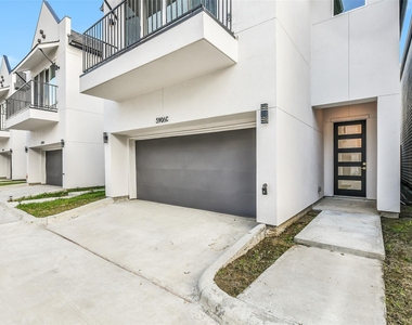 5906 Saint Augustine Street - Photo Thumbnail 2