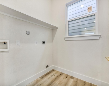 5906 Saint Augustine Street - Photo Thumbnail 22